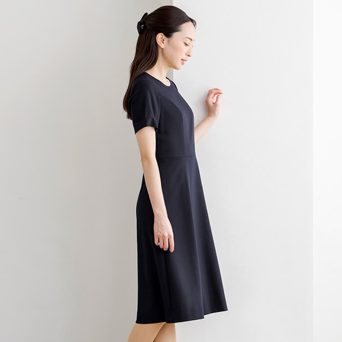 優しいショールカラーのお受験スーツ 7号・ネイビー｜東京ソワール