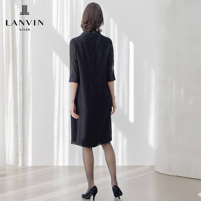 絡み織｜リボンタックの夏用ワンピース 9号・ブラック｜東京ソワール