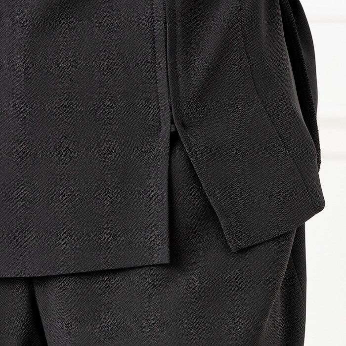 ロングブラウスとパンツのセットアップ 9号・ブラック｜東京ソワール