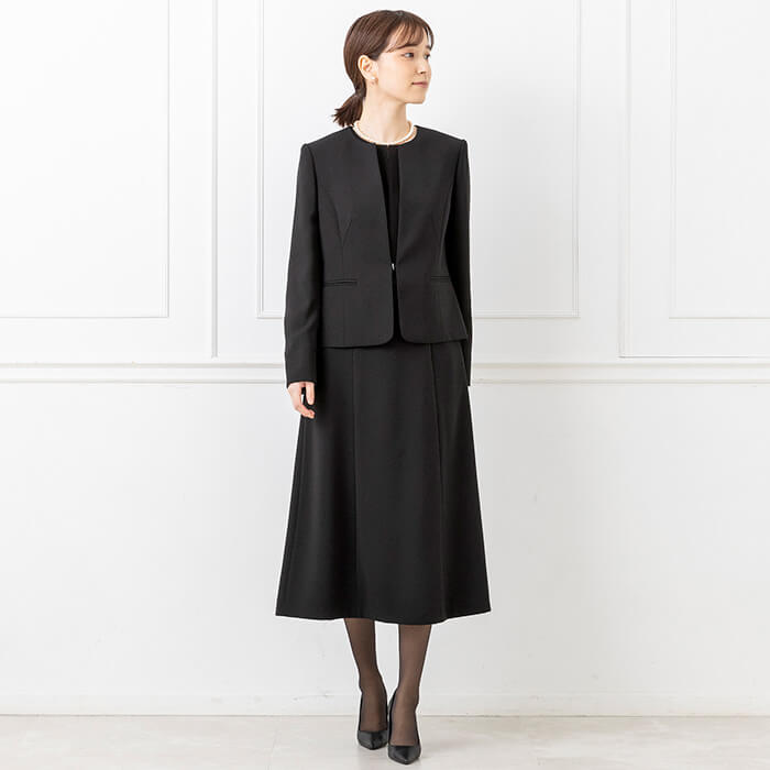 洗える｜ノーカラーのシンプルなジャケット 11号・ブラック｜東京