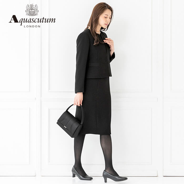 サテン切替のアンサンブル 11号・ブラック｜東京ソワールオンライン