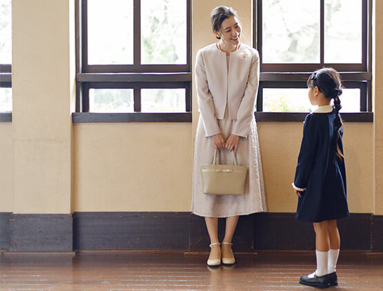 心も胸もハレる服 Ceremony Style2025 | 東京ソワール公式オンラインストア