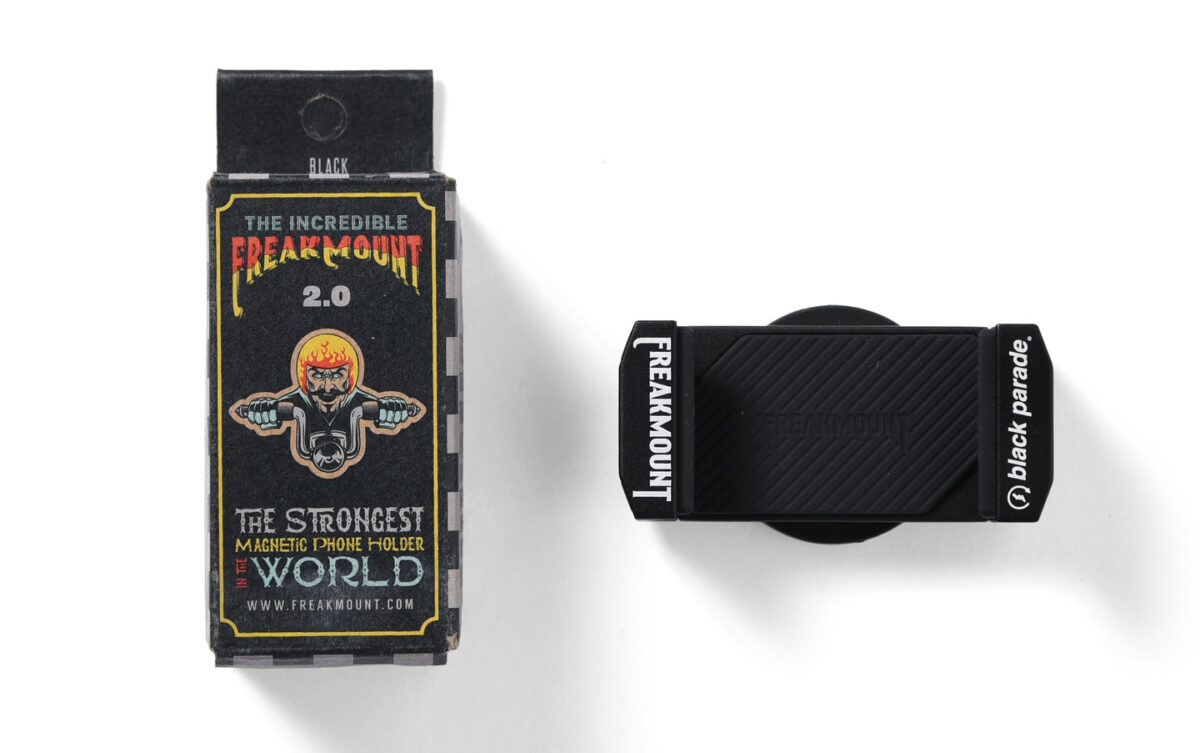 マグネット式スマホホルダー「FREAKMOUNT2.0」はグリップ力・振動吸収