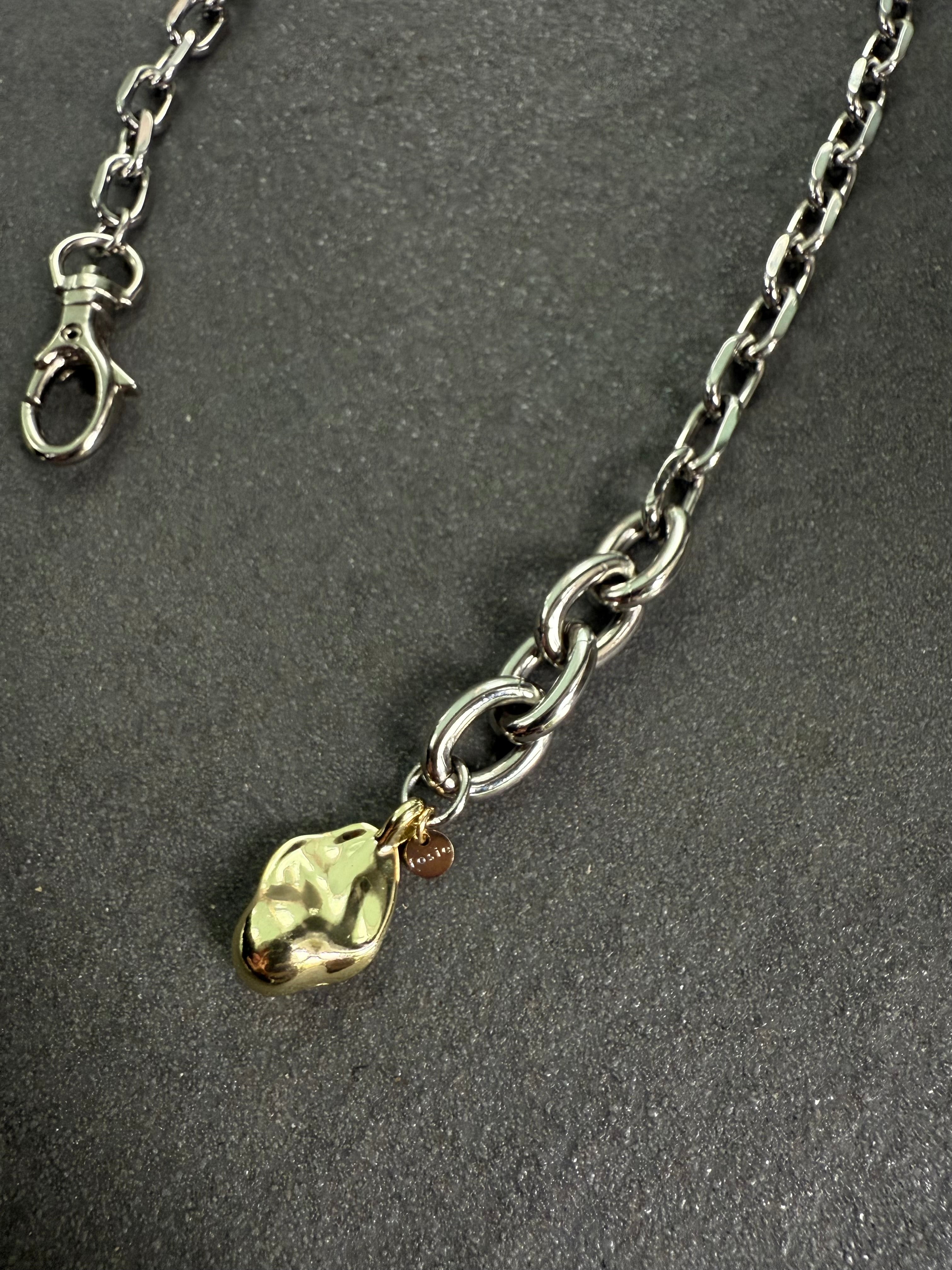 予約】ボリュームチェーンネックレス / シルバー(3月中旬発送予定) – fosie