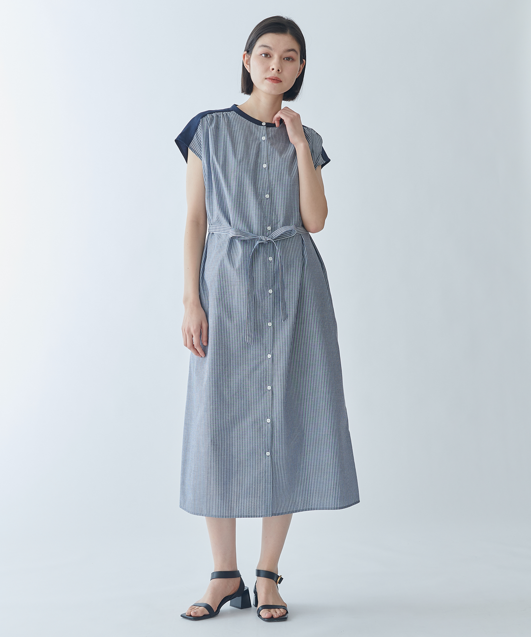 リネンストライプノースリーブワンピース – FACE SANS FARD