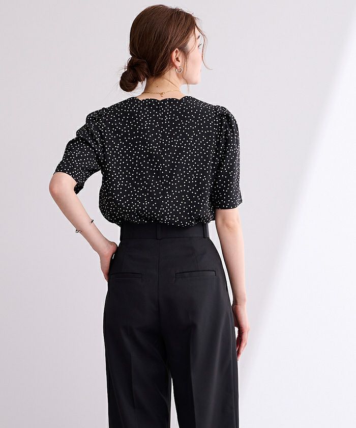 Vネックスカラップタックスリーブトップス【メール便可／60】 | ur's