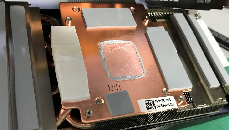 グラボのサーマルパッド交換でGPU性能を100%引き出す改造 | へたれ