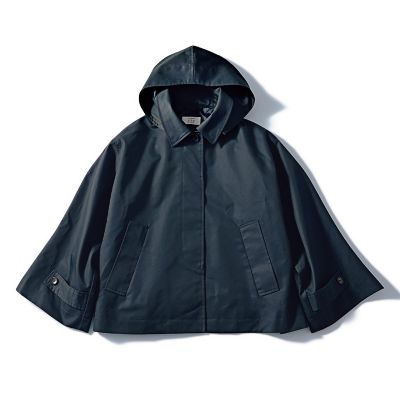 柔らかいだけじゃない。適度な張りが魅力の「カシミヤのロングコート