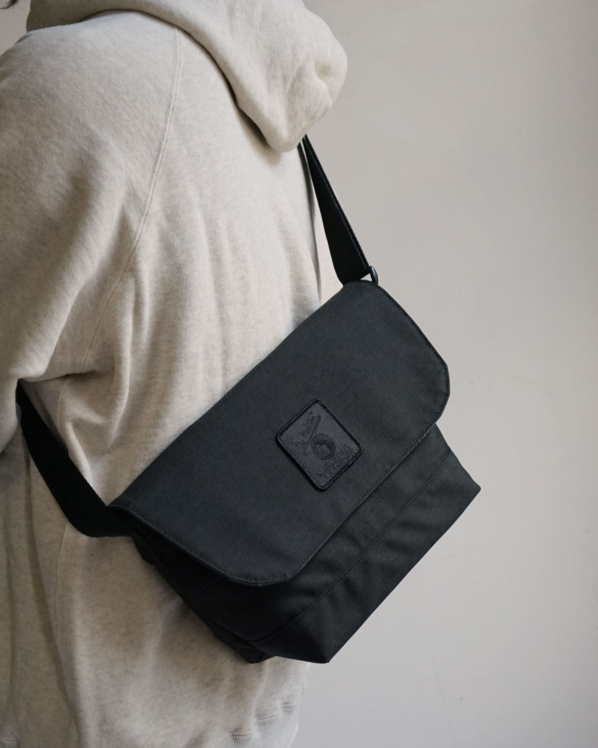 Mini Messenger Bag – Front General Store