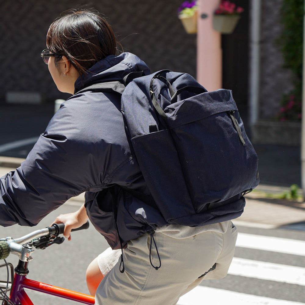 BLUE LUG THE DAY PACK – Friday