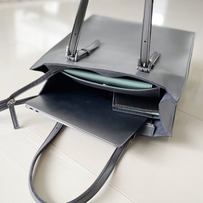 GENE：ファスナー付縦型トートバッグ – FUMIKODA