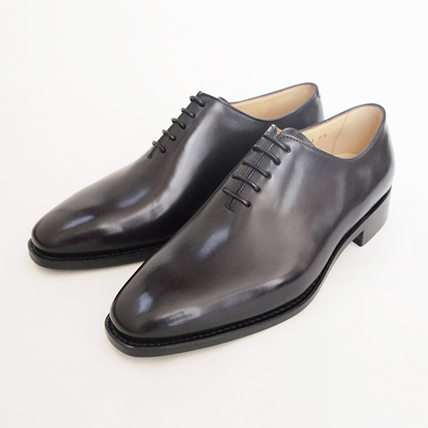 FUGASHIN公式通販：ホールカット（ワンピース）黒／紳士靴