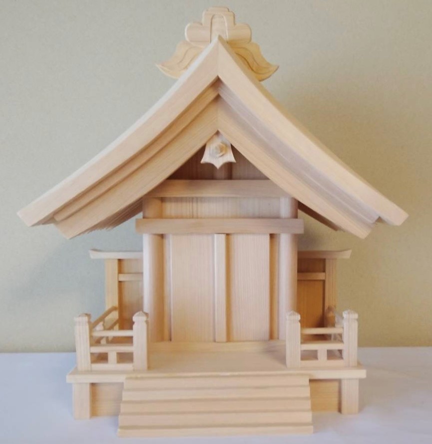 家庭用の神棚なら「藤本木工芸」 – オーダーメイドの神棚・出雲大社