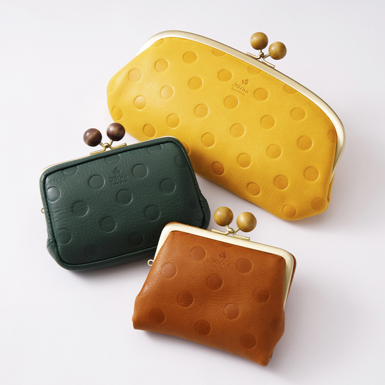 Folna】木玉付がま口ドット素押し長財布 | 藤巻百貨店