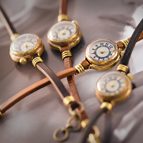 ArtyArty】クラフト時計／misa「meu tempo No56」 | 藤巻百貨店