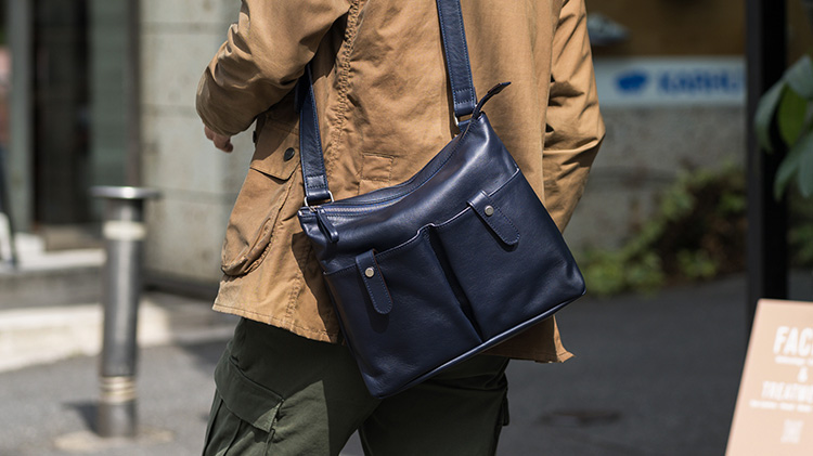 TRIALOGUE STUDIO】ソフトレザー ツインポケットショルダー | 藤巻百貨店