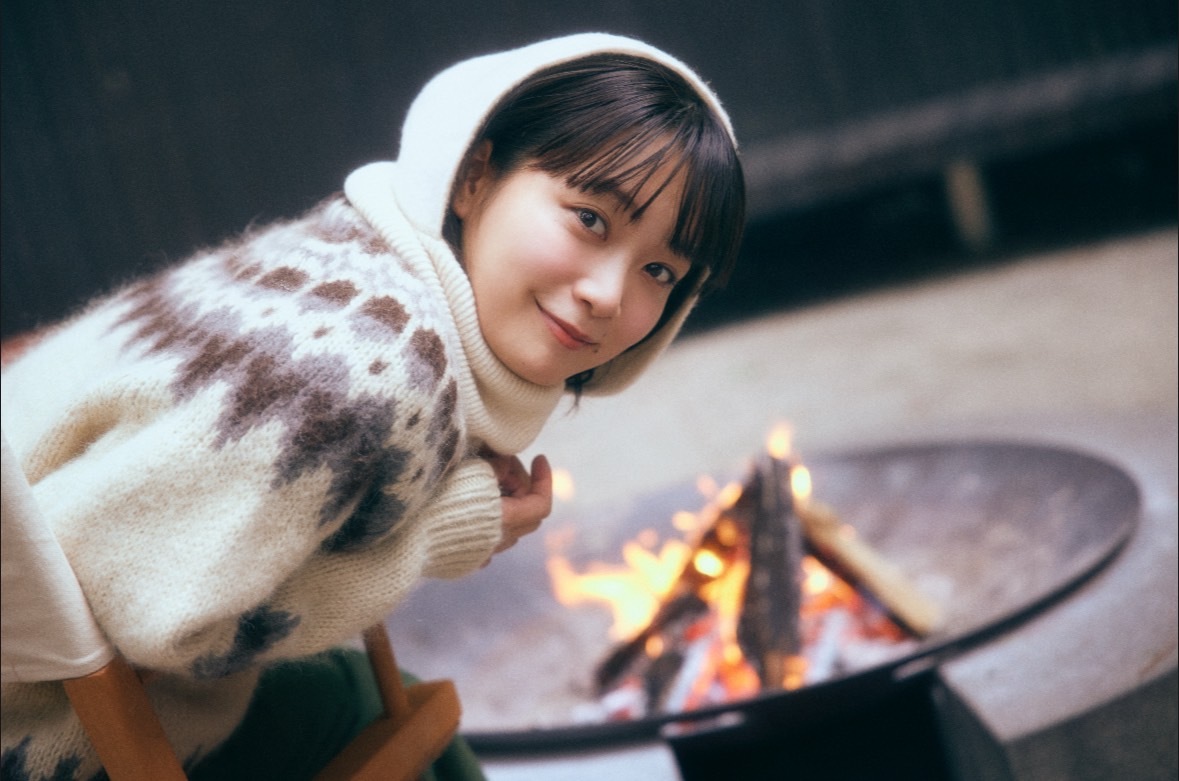 MEMBER'S限定】2026年カレンダー | 深川麻衣 | 深川麻衣 official web site