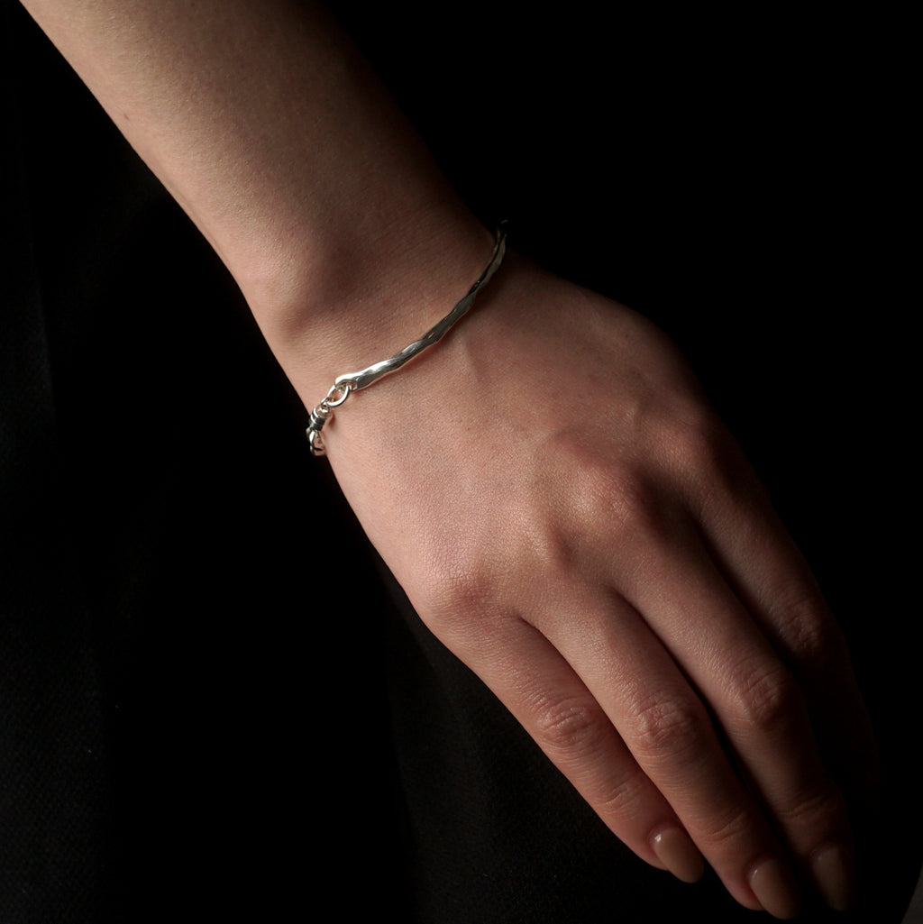 MIKU FUKAMITSU / 光彩 マグネット – Fuligo / Fuligoshed