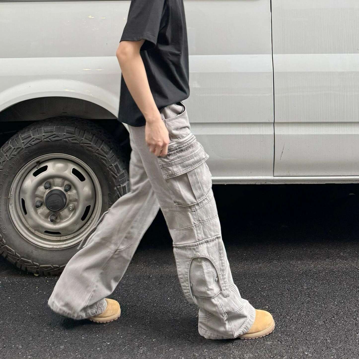 マルチポケット ワイドレッグ カーゴパンツ 男性用|カーゴパンツ専門